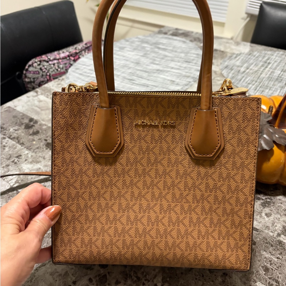 NWOT! Michael Kors Tan Satchel Bag